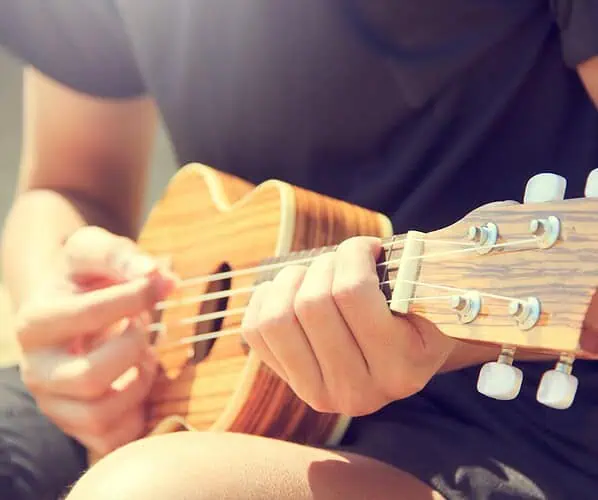Ukulele dla początkujących – od czego zacząć naukę gry?